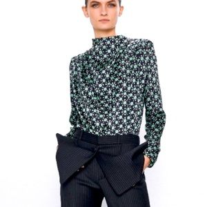 ZARA Polca Blouse 💚🖤